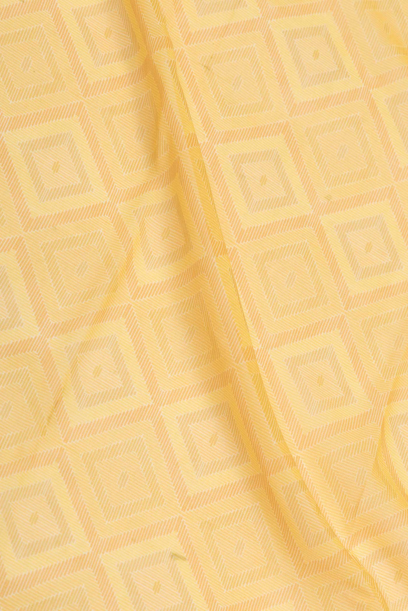 Yellow Dual Tone Georgette Saree - Image 2