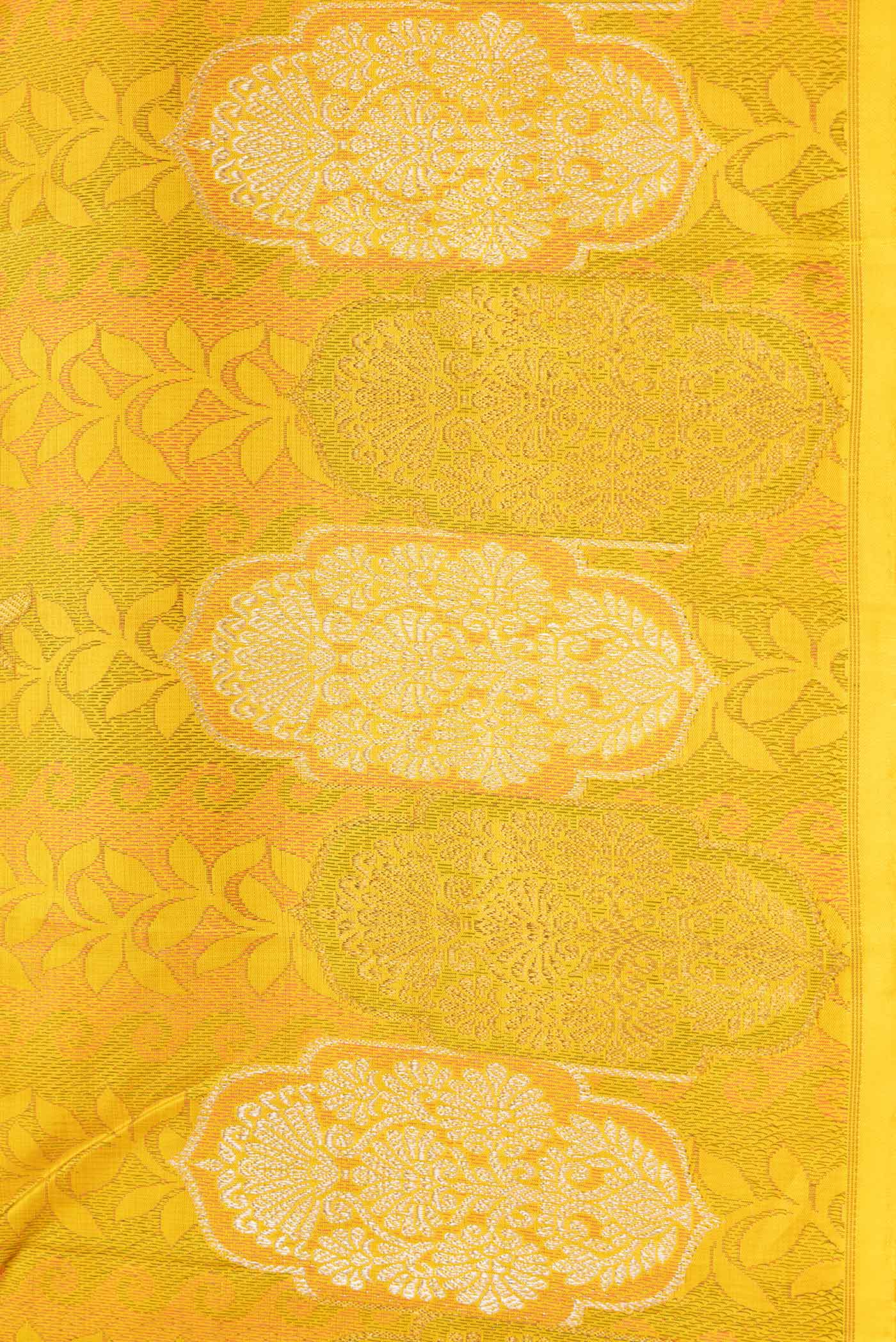 Yellow Dual Tone Kanchipuram Silk Saree - Image 3