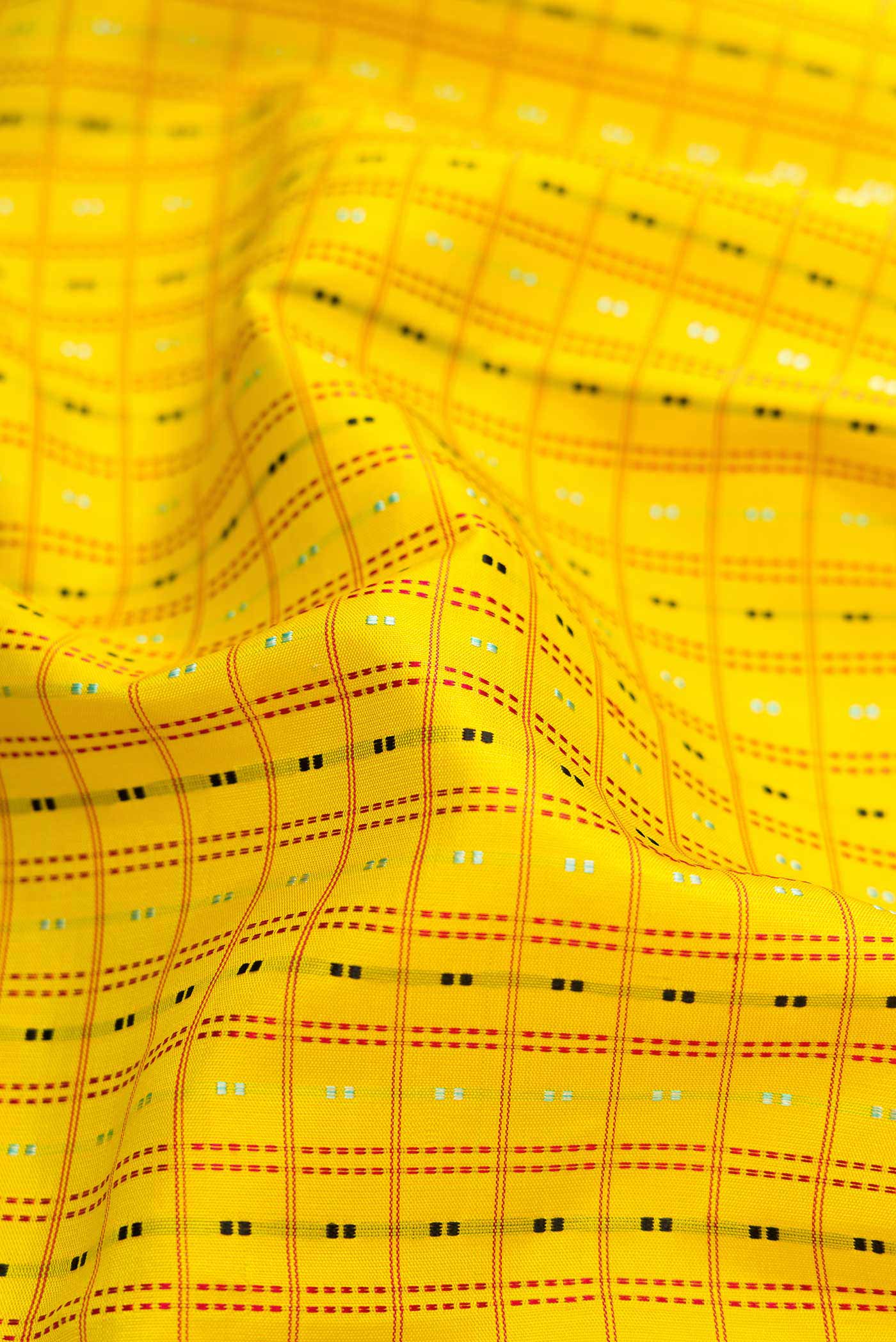 Yellow Kanchipuram Silk Saree - Image 2