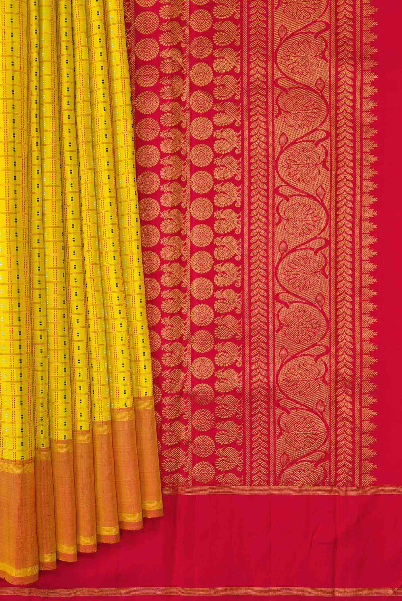 Yellow Kanchipuram Silk Saree - Image 4