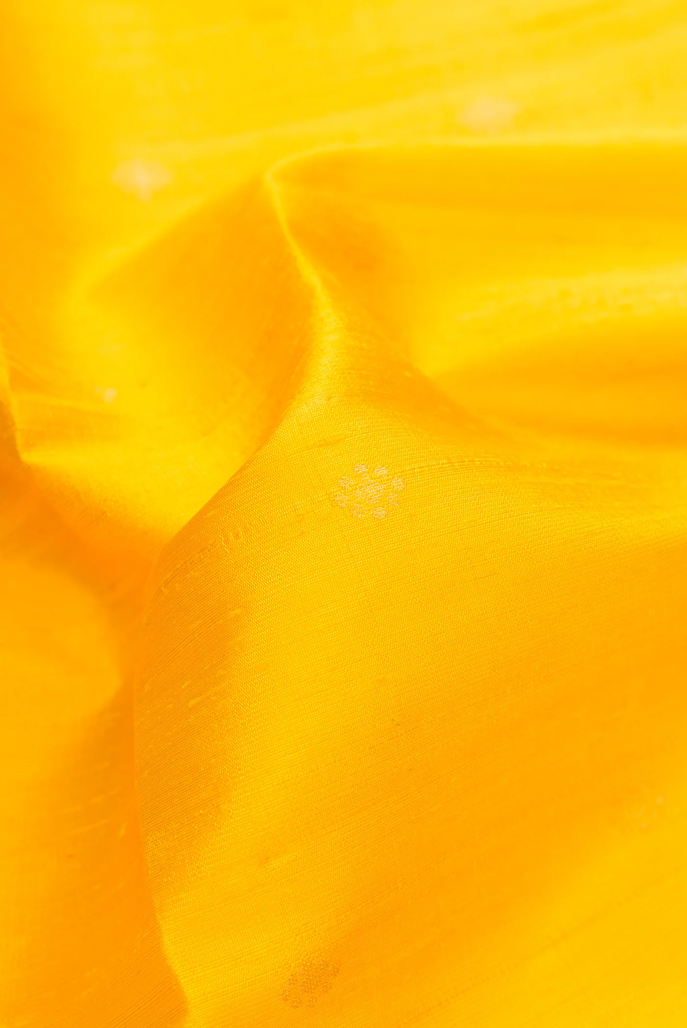 Yellow Raw Silk Saree - Image 2