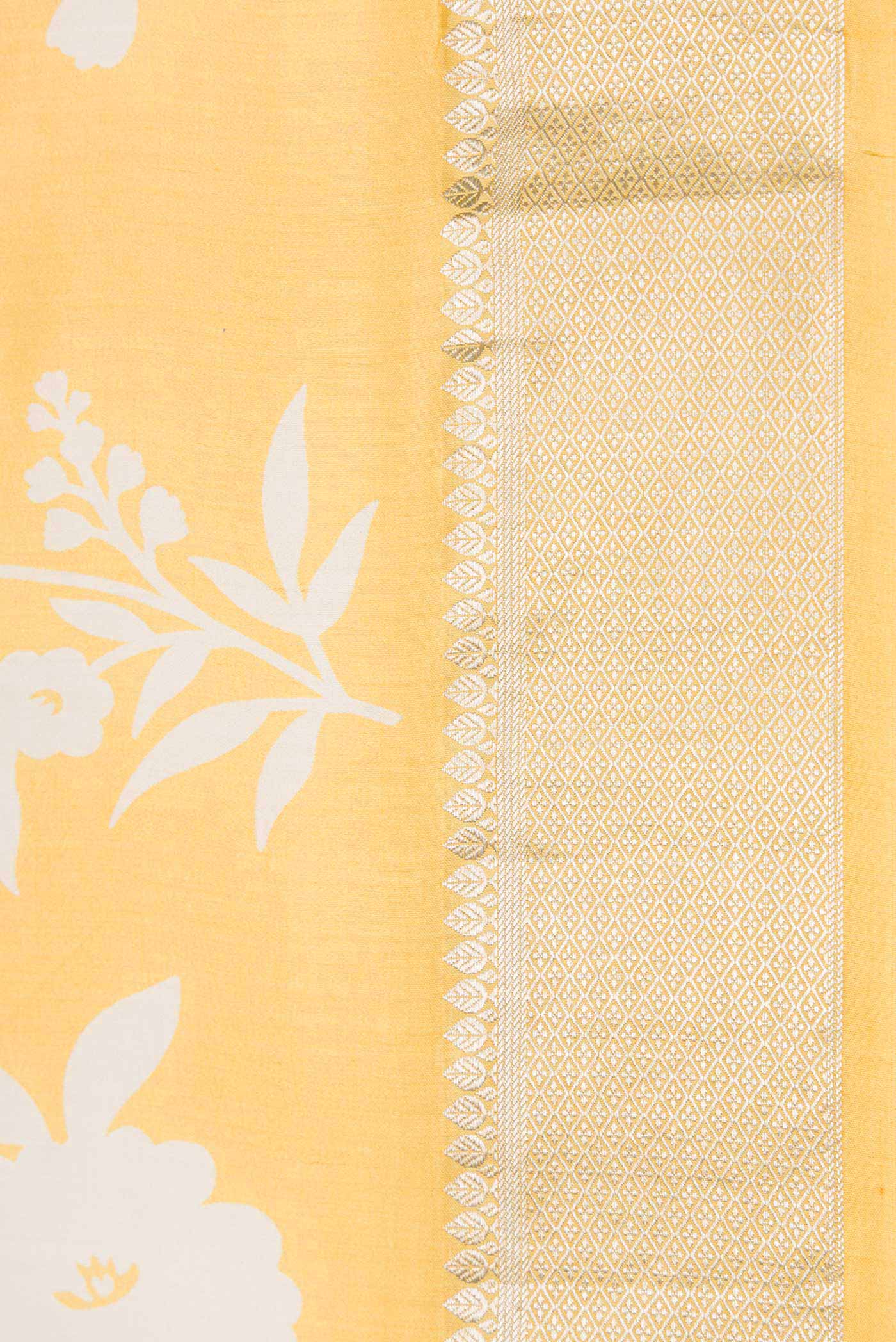Yellow Dual Tone Tussar Silk Saree - Image 3