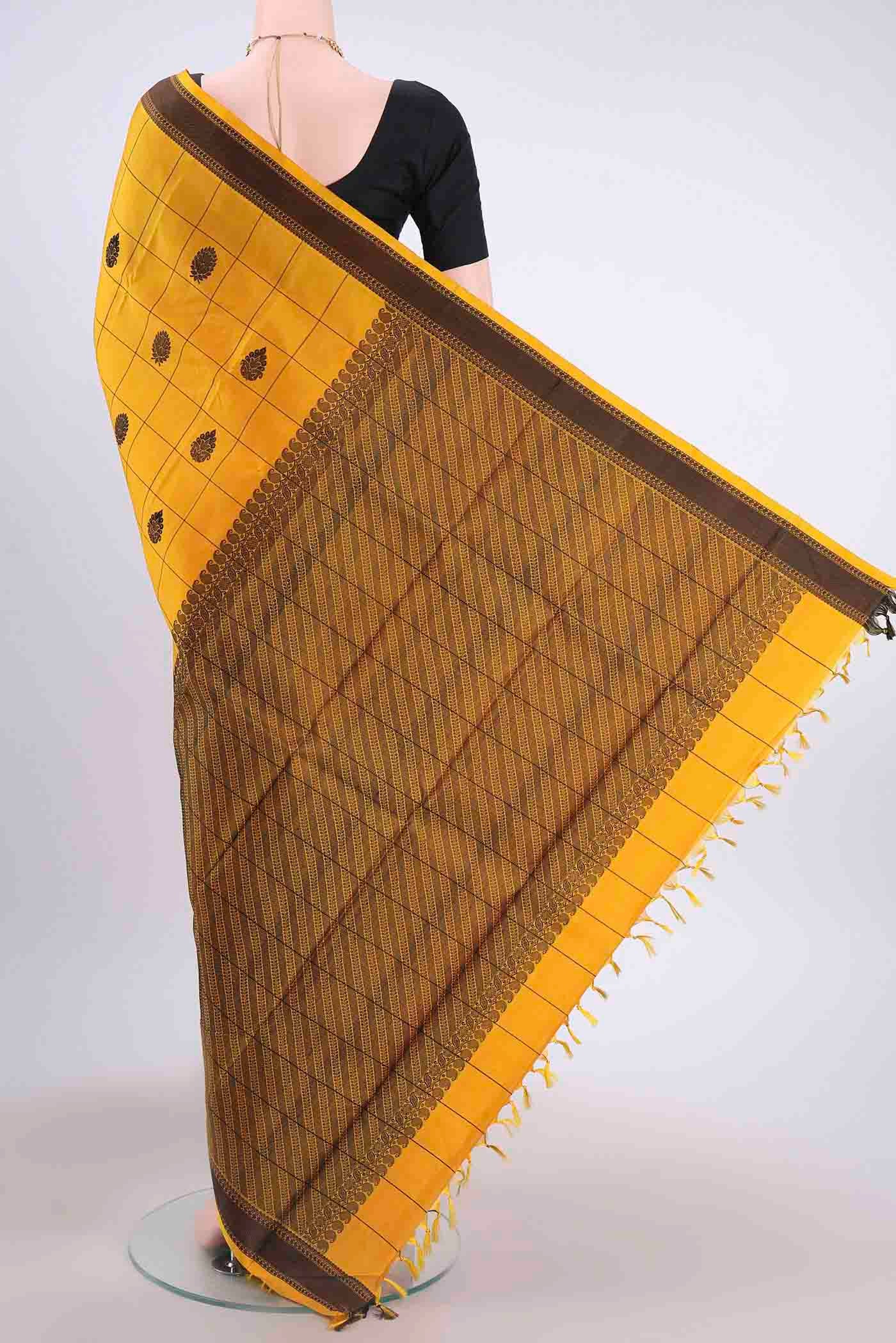 Yellow Kanjivaram Silk Saree - Image 3