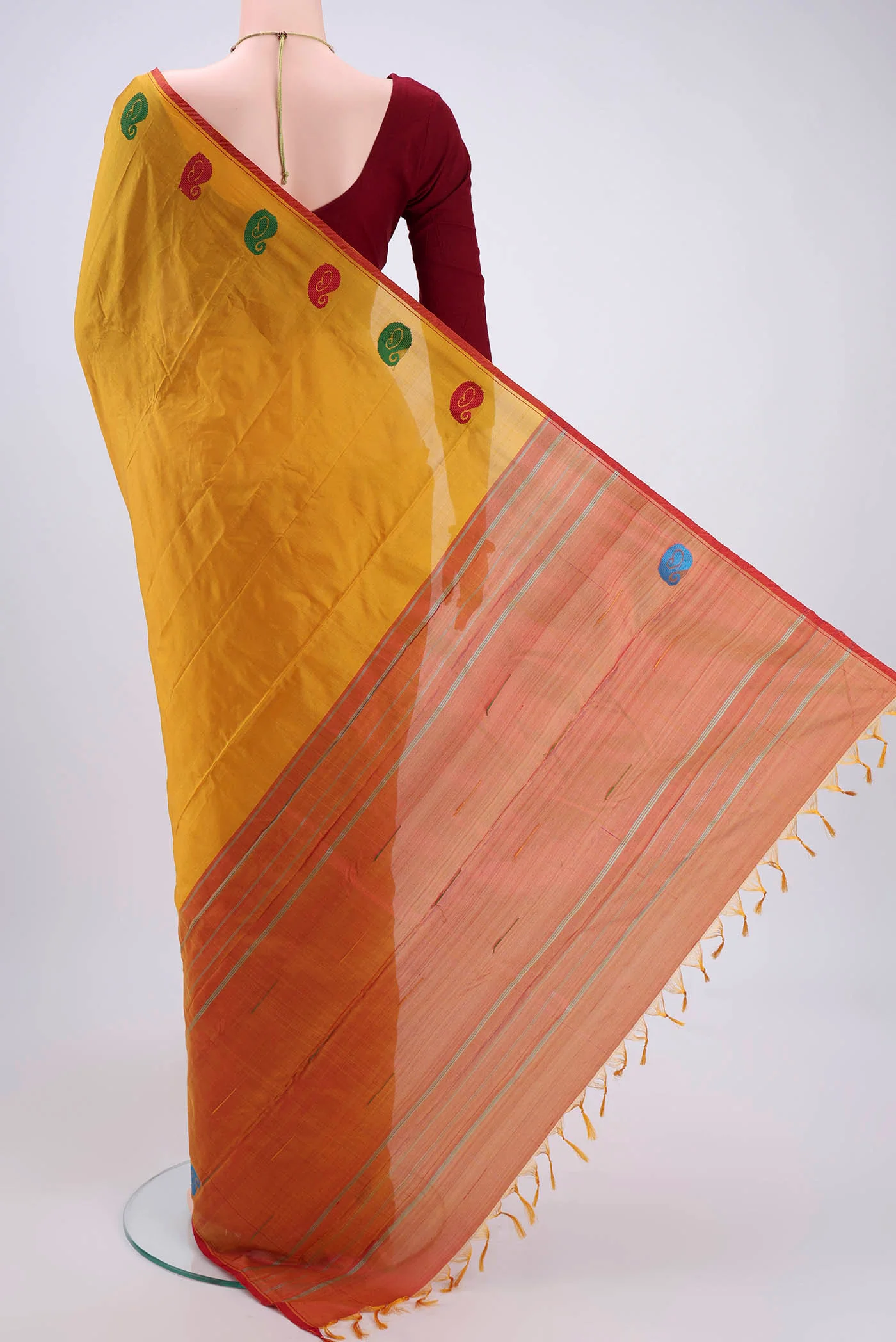 Yellow Kanchipuram Silk Saree - Image 3
