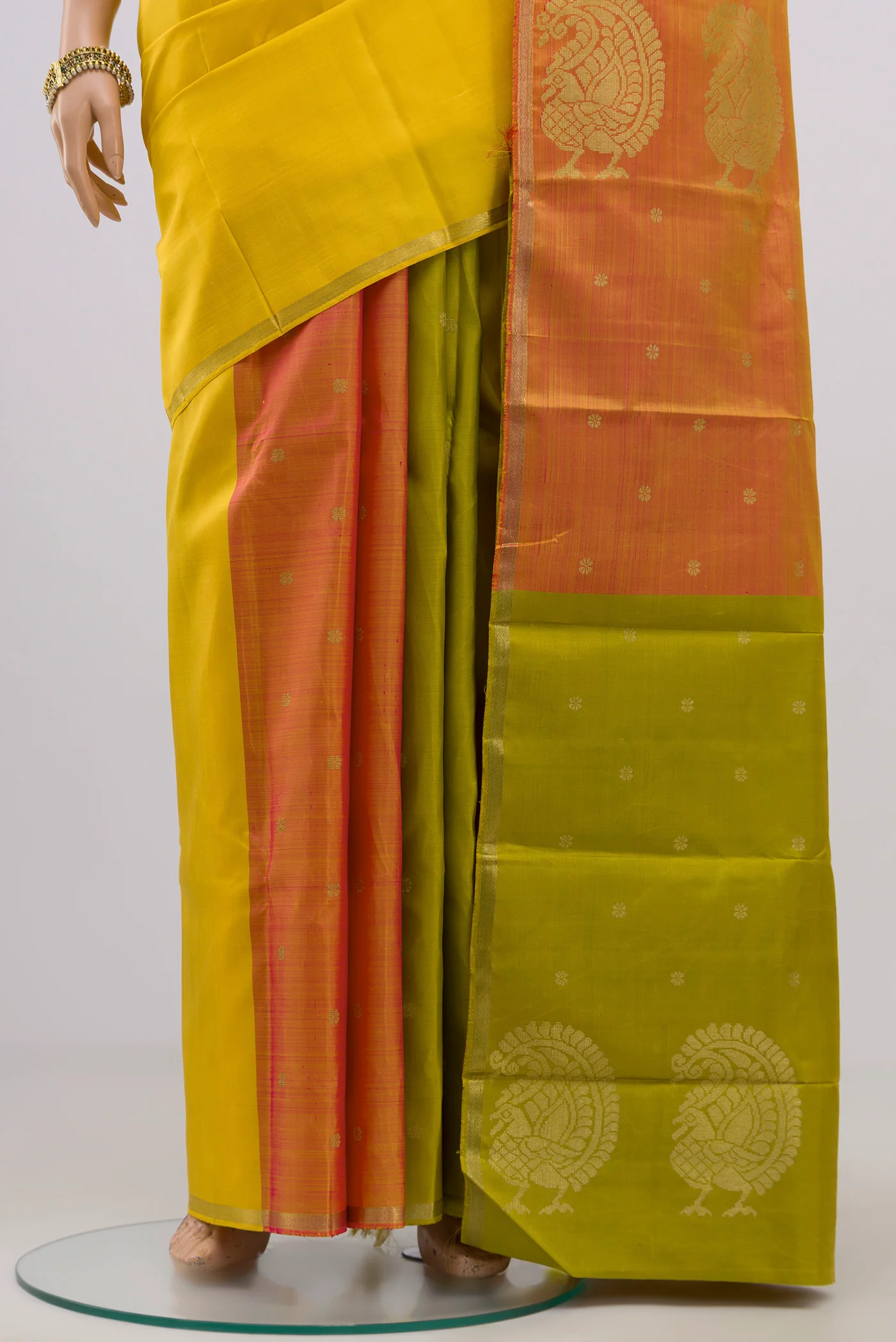 Pure Silk Pure Zari Multi Color Kanchipuram Saree - Image 3