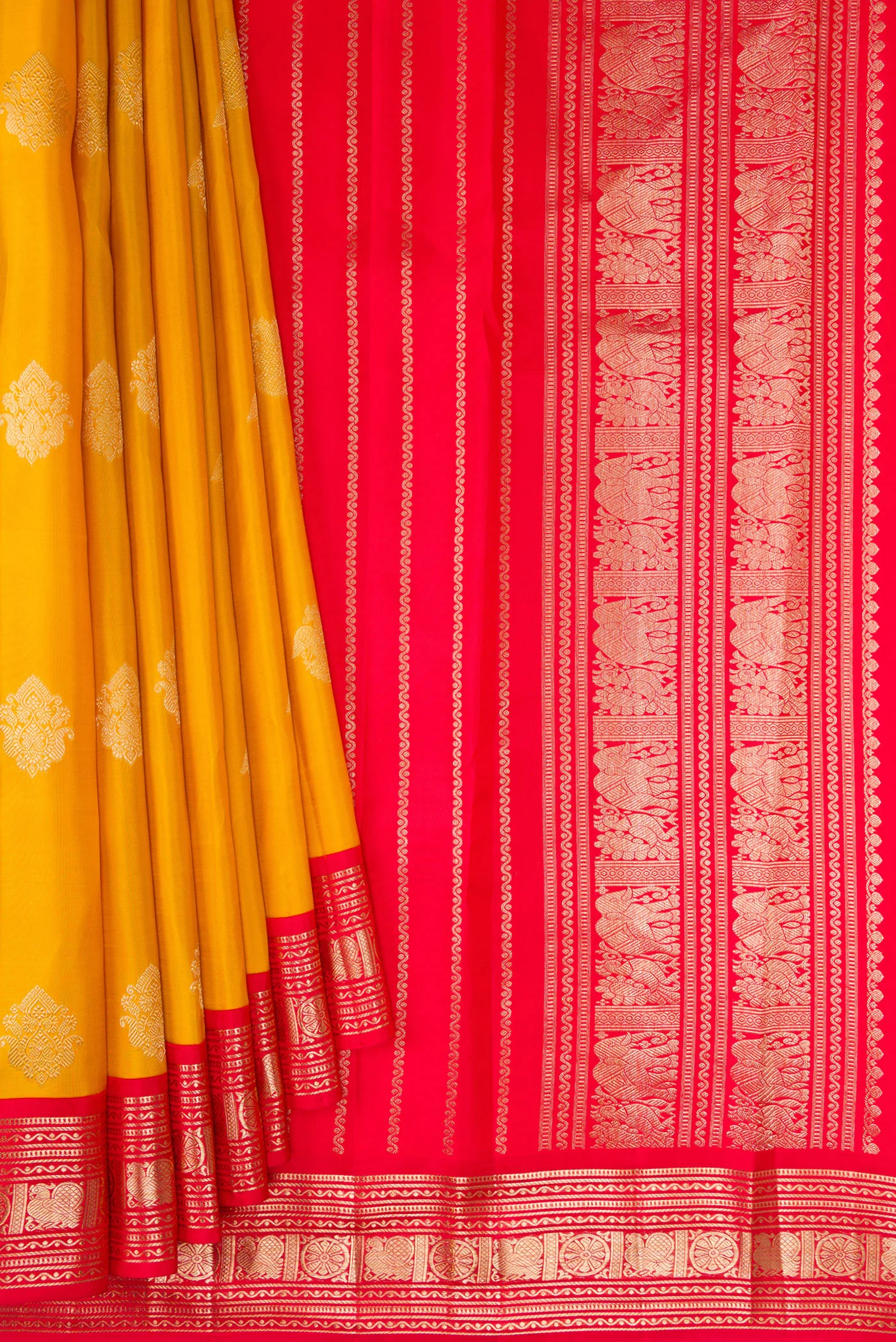 Yellow Kanchipuram Silk Saree - Image 4