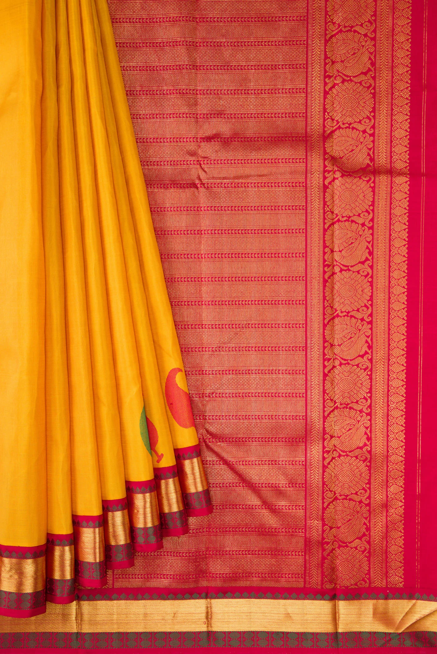 Pure Silk Pure Zari Yellow Kanjivaram Saree - Image 4