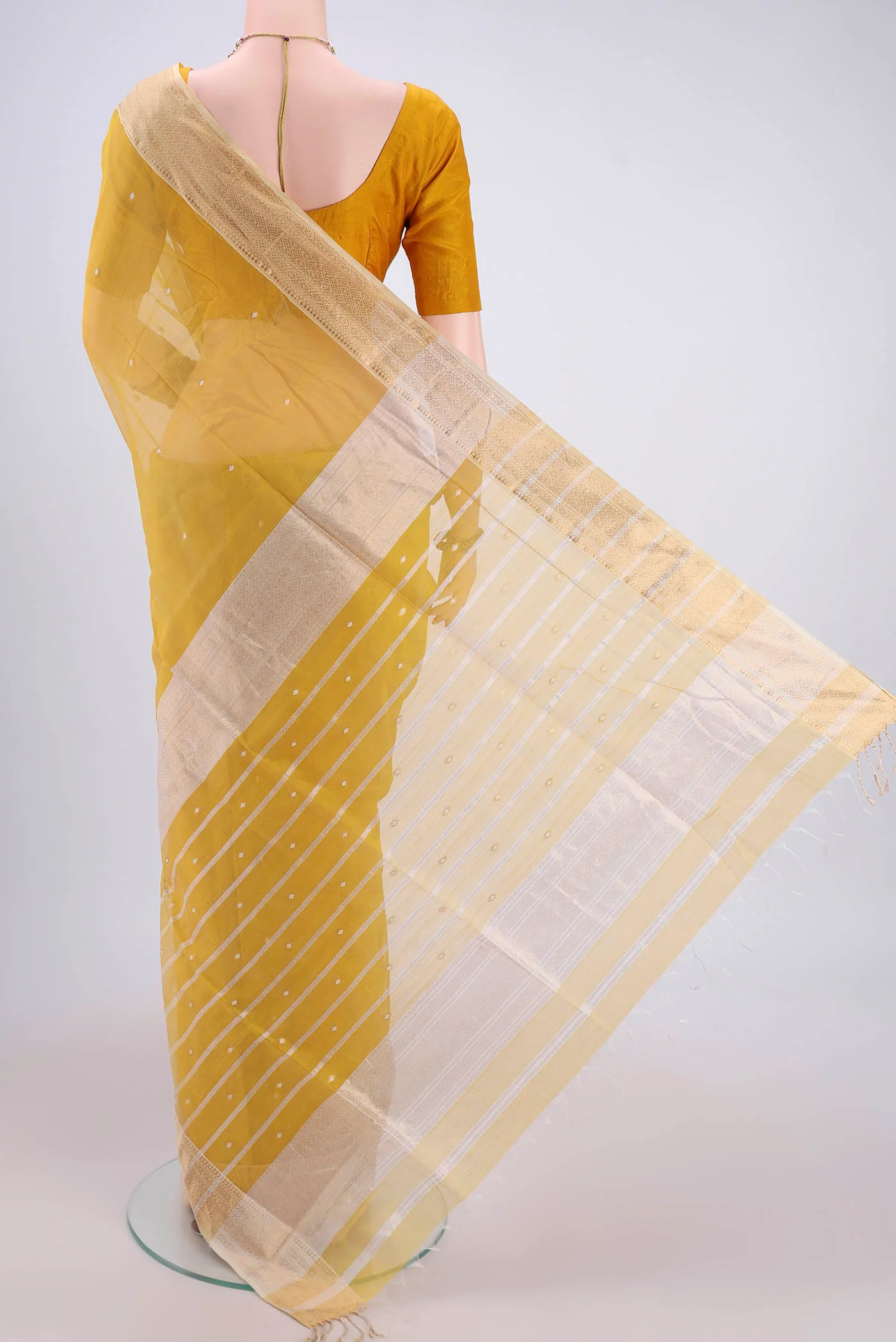 Yellow Maheshwari Silk Cotton Saree - Image 3