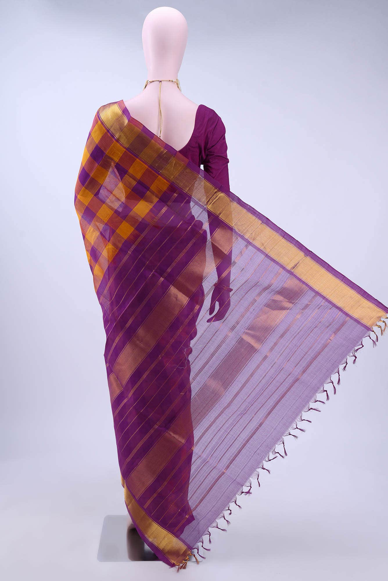 Yellow Silk Cotton Saree - Image 3