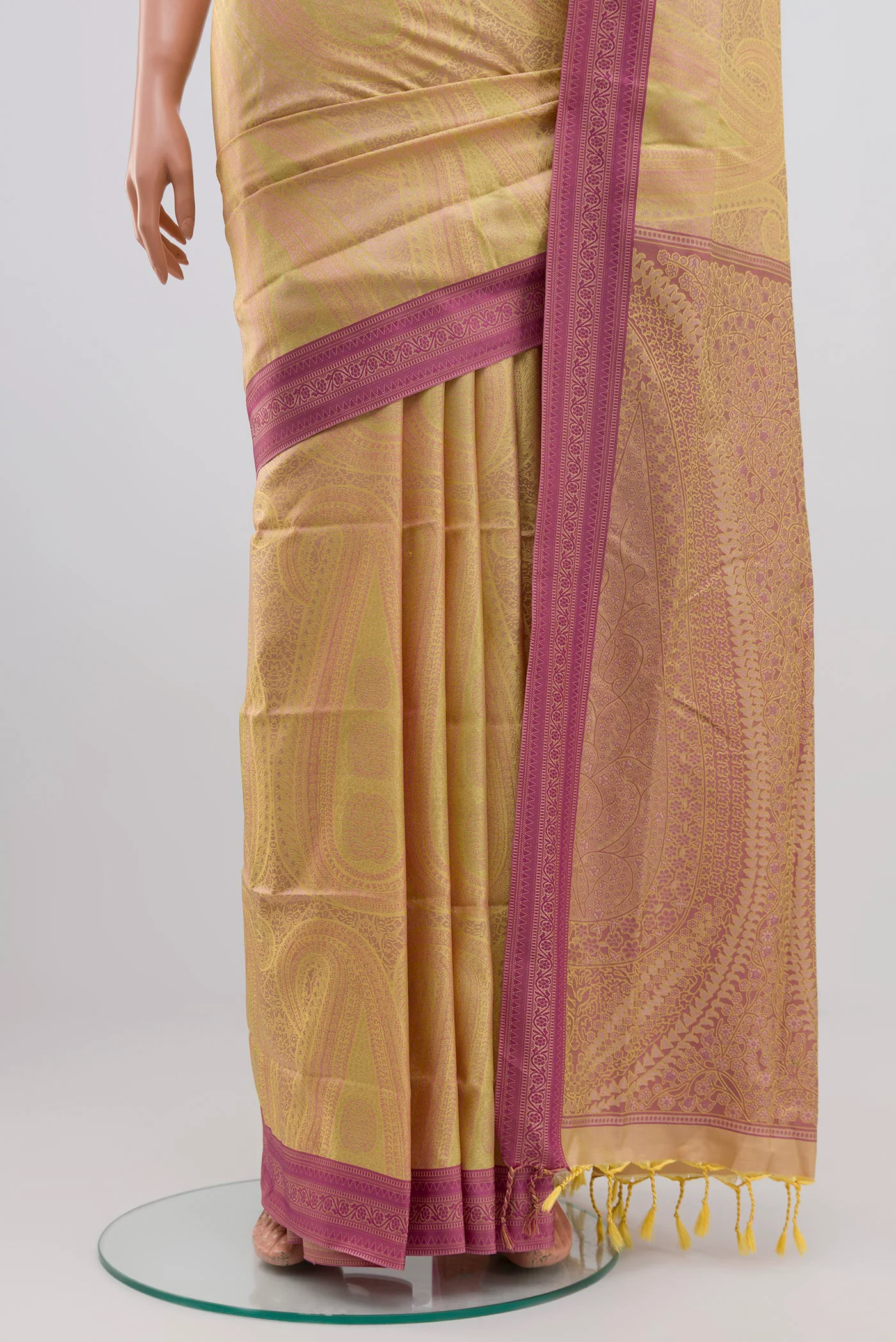 Sandal Soft Silk Saree - Image 3