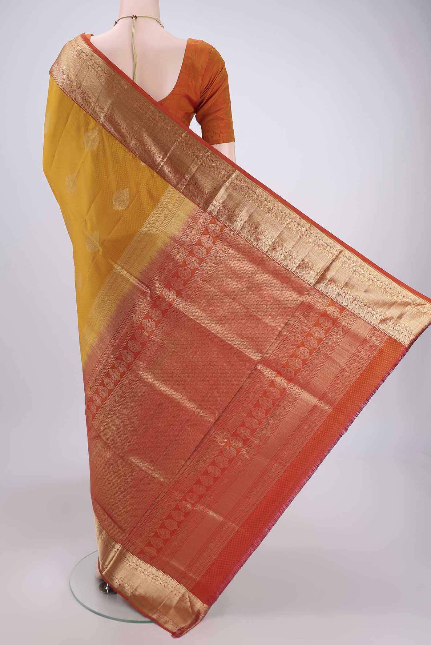 Yellow Soft Silk Saree - Image 3
