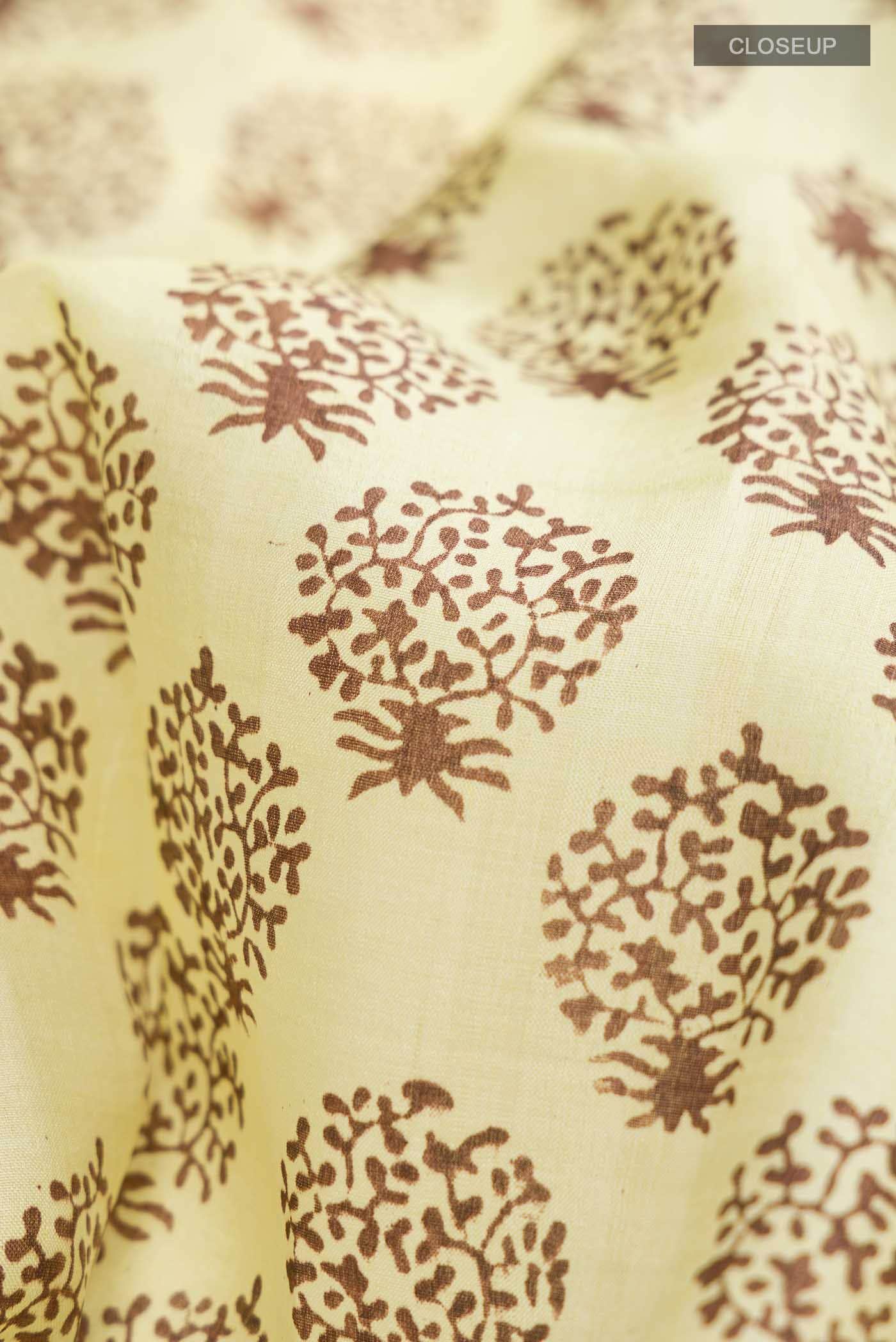 Cream Tussar Silk Saree - Image 2