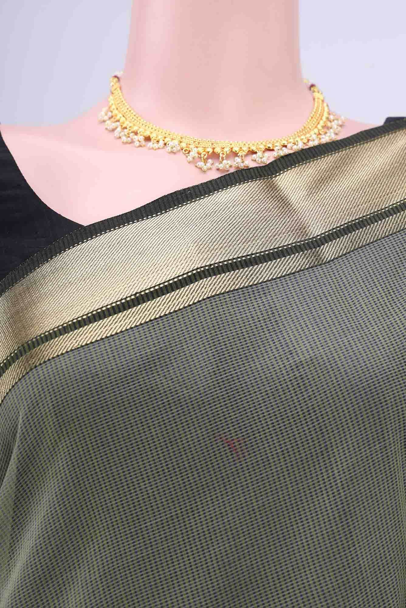 yes Dual Tone Maheshwari Silk Cotton Saree - Image 3